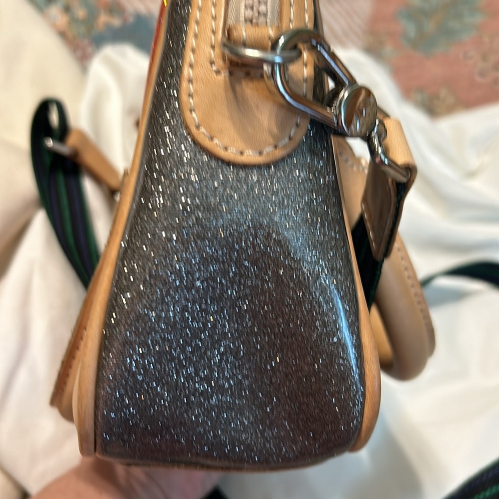 2 Dif sides Consuela Adrian Glitter Luncheon crossbody with matching card/wallet - Picture 9 of 16